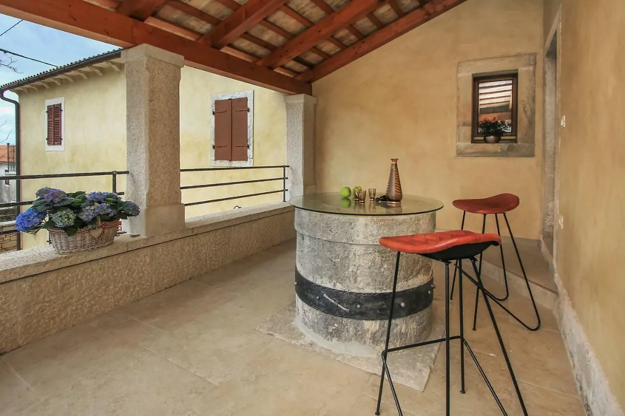 Villa Maria Tereza Žminj 0*,  Kroatien